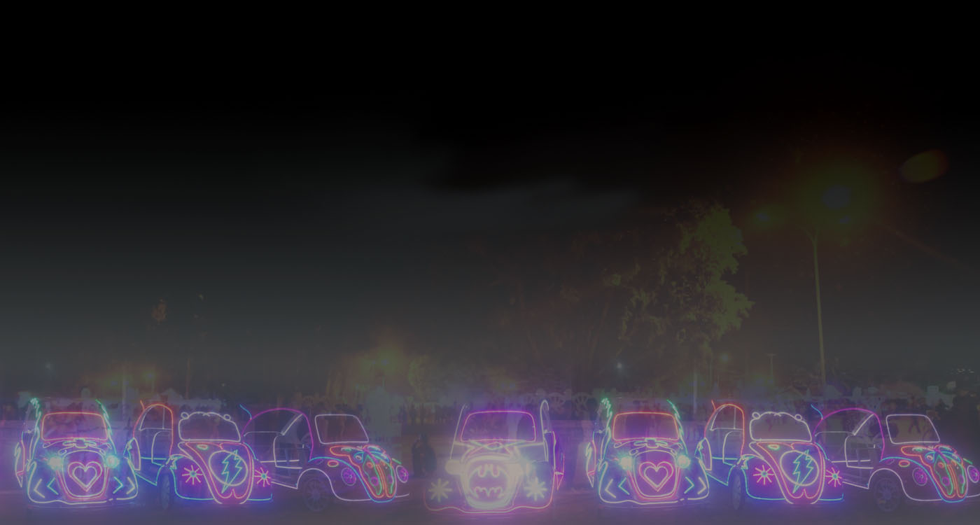 Zoom HTML5 Template by templatemo.com